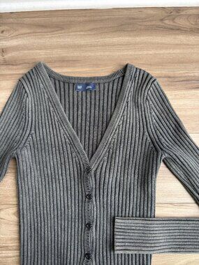 GAP black and grey striped v-neck cardigan size XS